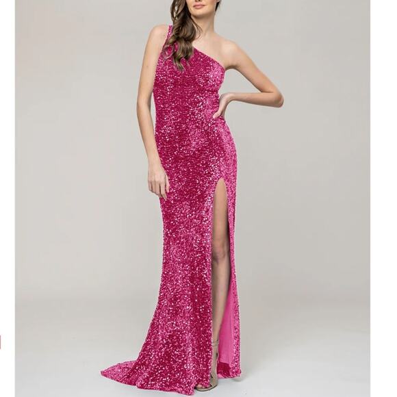 Yelure Long Velvet Sequin One Shoulder Fitted Prom Dress - Picture 1 of 8